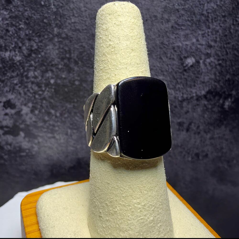 Solid 925 Sterling Silver Black Onyx Cuban Link Men's Ring - Size 8 (11.64g)